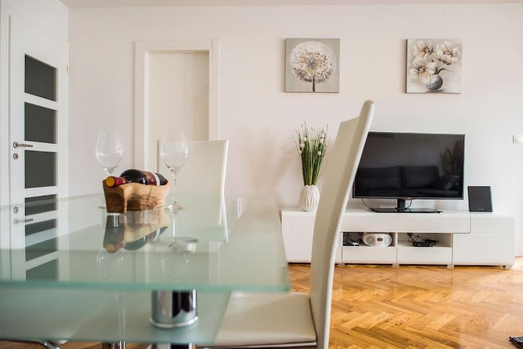 Apartment Jully Podstrana Exterior photo